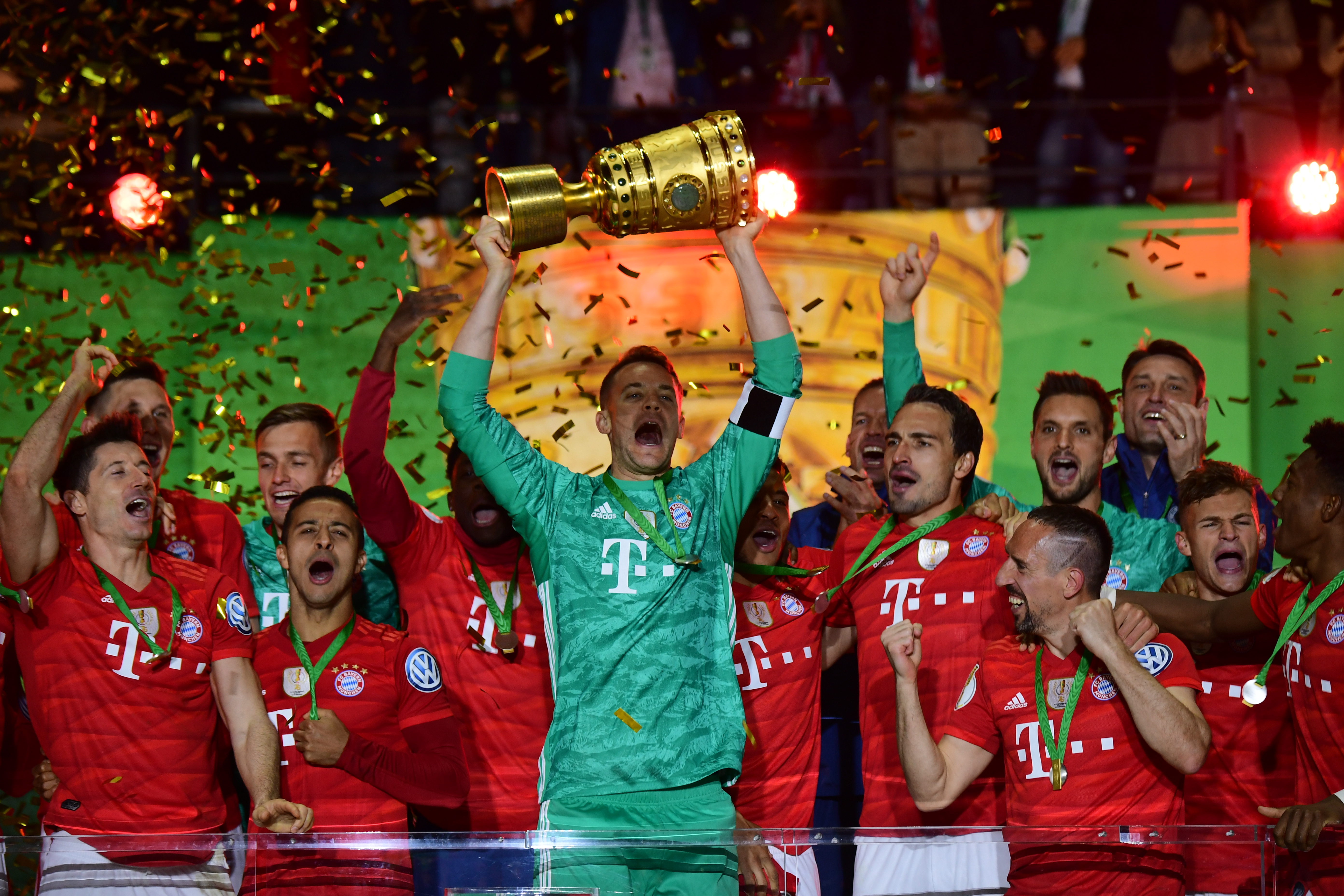 西蒙尼：要变得更强，朱利亚诺必须努力、谦虚并保持当前状态（西蒙尼：朱利亚诺若想更进一步，需勤奋、谦逊并延续当前状态）