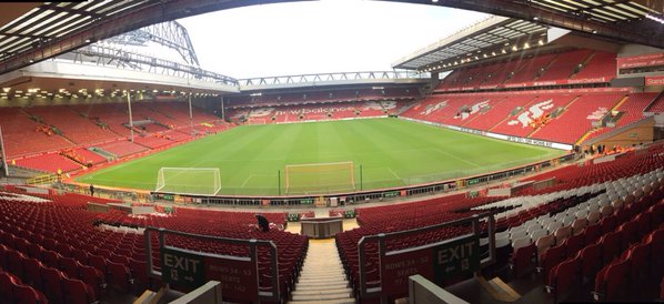 一日红魔终身红魔，曼联给德赫亚送上生日祝福，本人回复❤️（一日红魔，终身相伴：曼联为德赫亚送上生日祝福，门神爱心回应❤️）