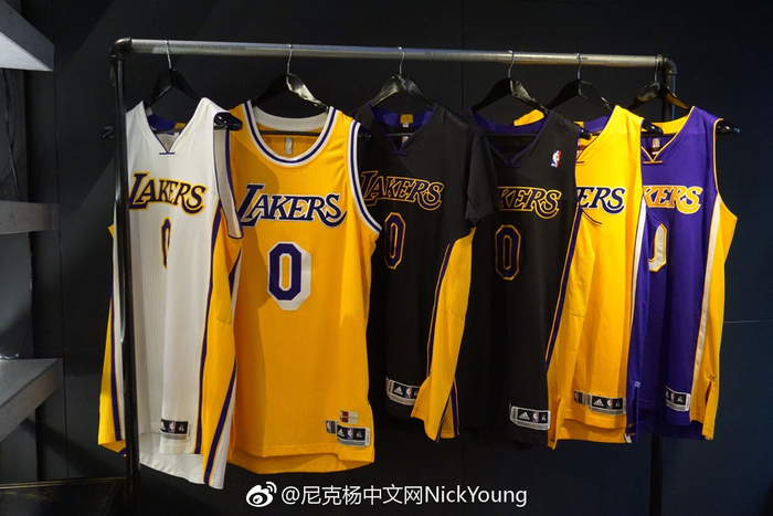 罗体：罗马旧将敦比亚接受测谎，结果显示其实际年龄超过40岁（罗体：罗马旧将敦比亚测谎结果称其实际年龄或超40岁）