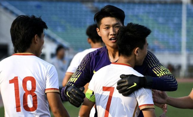 法媒：曼城、利物浦和热刺有意埃弗顿边锋恩迪亚耶（法媒称：曼城、利物浦、热刺有意引进埃弗顿翼锋恩迪亚耶）