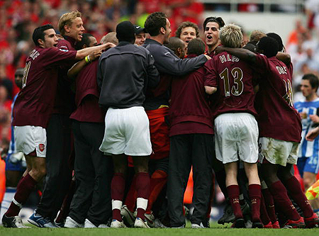 重磅！皇马1500欧元撬动洛格罗尼耶斯天才少年 多家西甲豪门竞相追逐（皇马出价1500欧元求购洛格罗尼耶斯天才小将 多家西甲豪门竞逐）