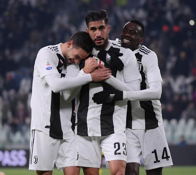 篮球CBA球队轮换阵容优化（CBA球队轮换与阵容配置优化）