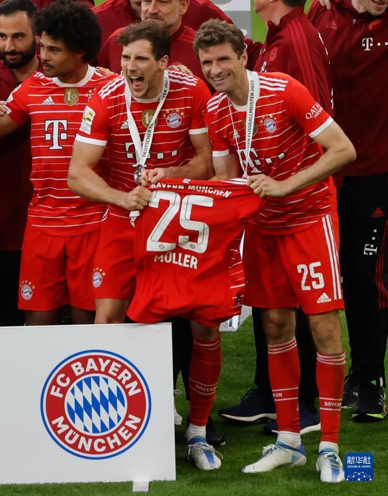 拜仁官方：2026年传奇杯将于明年1月18日举行，拉姆任教练