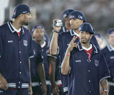 斯普利特：罗威在防守端展现了很强的多样性，他对我们很重要（斯普利特：罗威防守端多面能，是我们不可或缺的一员）